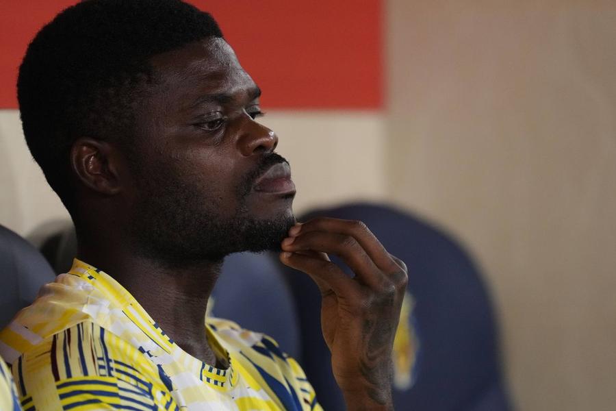 Arsenal nu i-a prelungit contractul lui Thomas Partey, pe care l-a transferat în 2020 cu 50 de milioane de euro de la Atletico / Foto: Imago Thomas Partey, reținut la Londra » Motivul pentru care mijlocașul ghanez se desparte de colegii de la Villarreal