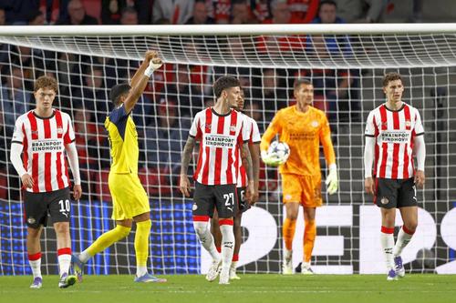 Dennis Man, în PSV - Union St. Gilloise/ foto: Imago Images