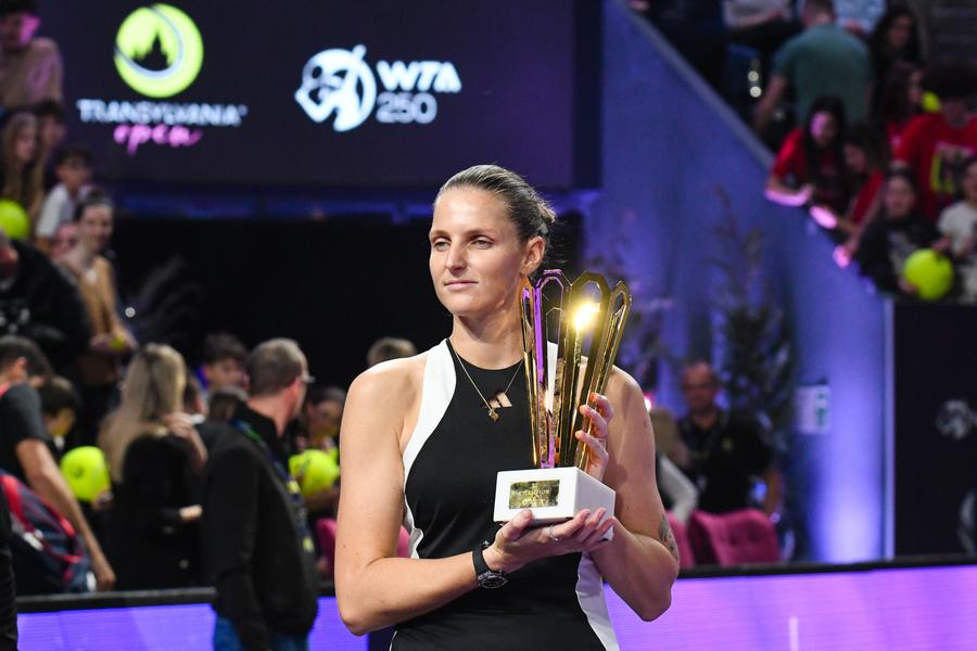 Ultima dată a părăsit terenul într-un scaun cu rotile. Acum, s-a întors cu victorie! Liderul mondial care s-a luptat cu Simona Halep are parte de o revenire emoționantă