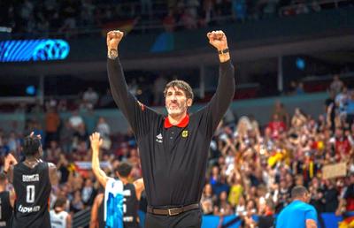 Antrenorul campioanei europene, spitalizat la câteva zile după câștigarea EuroBasket 2025 » A pierdut 7 kg!