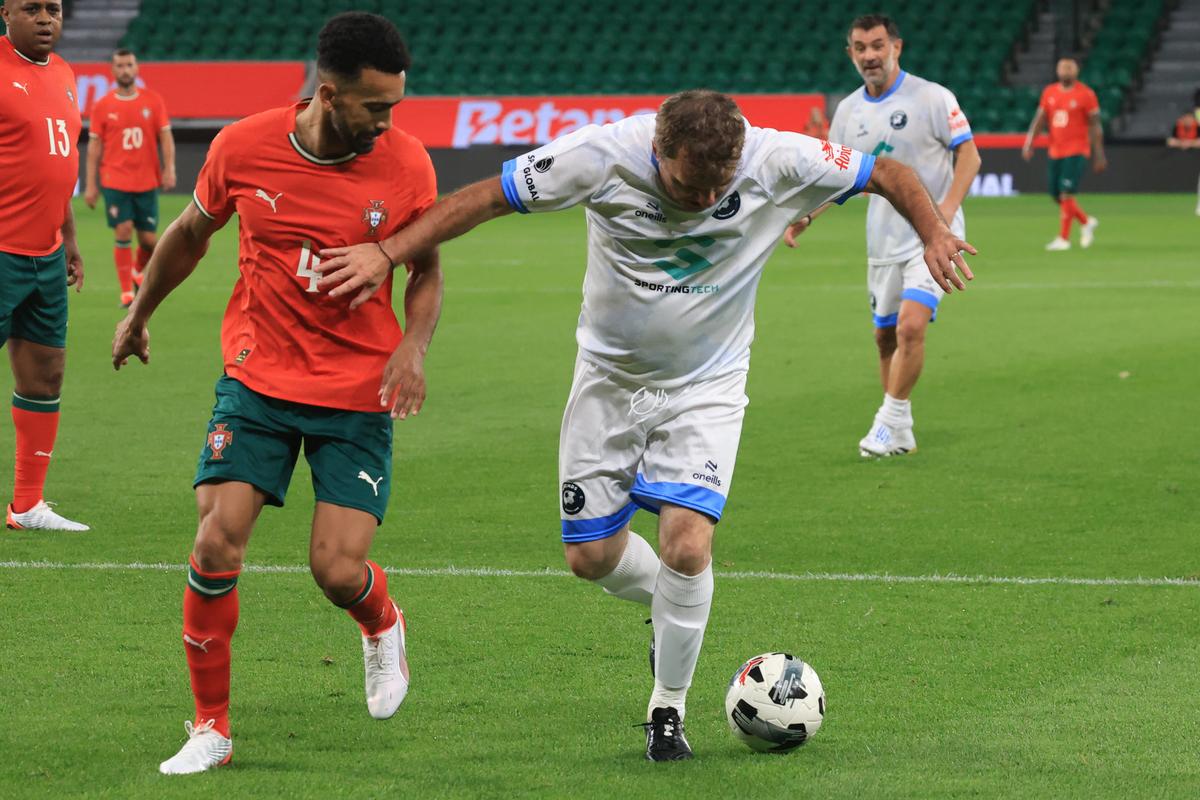 Gică Hagi la Legends Charity Game