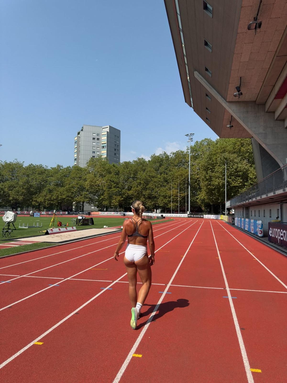 Fosta dansatoare a făcut senzație pe pistă la Campionatele Mondiale de Atletism de la Tokyo