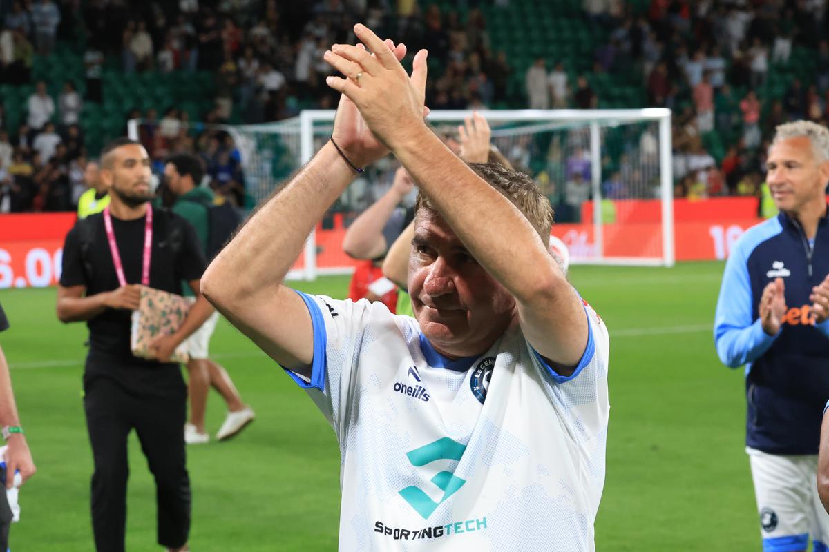 Gică Hagi la Legends Charity Game