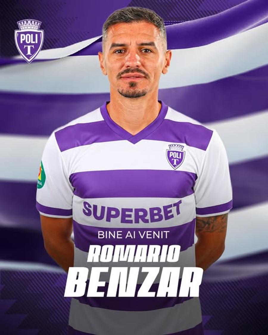 Romario Benzar a fost prezentat la Poli Timișoara / Foto: Facebook Romario Benzar, prezentat la o echipă de tradiție din Liga 3: „Bine ai venit!”