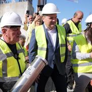 Oficialii clubului din Trivale au îngropat o „capsulă a timpului” în fundația noului stadion „Nicolae Dobrin”