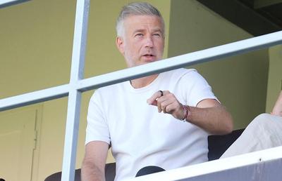 Răspunsul lui Edi Iordănescu după oferta neașteptată de la biserică a lui Gigi Becali: „N-are voie să nu ia campionatul!”