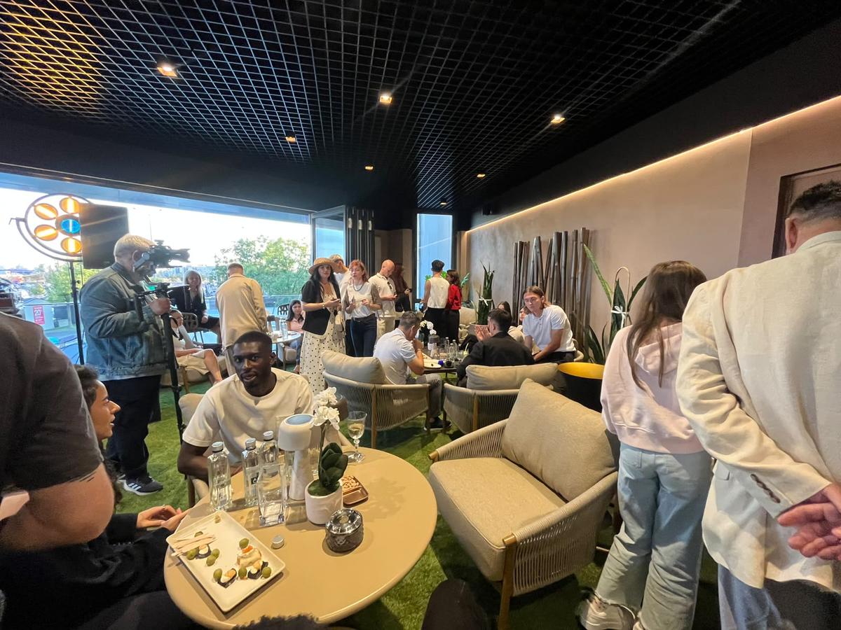 Lansare cafenea familia Șucu // foto: Răzvan Petrescu (GSP.ro)
