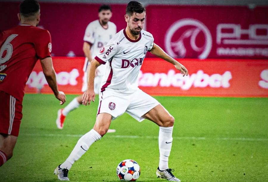 Adi Nalic/ foto: Facebook @CFR Cluj Marius Șumudică l-a găsit pe „noul” Dănuț Lupu în Superliga: „Are din stilul lui, dă exterioarele alea”