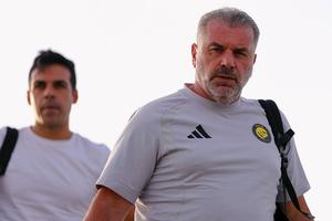 Ange Postecoglou a „sărit” la un jurnalist pentru a-l apăra pe Cristiano Ronaldo, după eșecul usturător al lui Al Nassr: „Nu a făcut nimic? Fiți atent aici...”