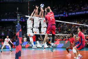 România - Franța, ultimul meci din grupa D » Campioana olimpică își adjudecă un set secund fantastic