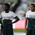Vinicius și Mbappe și Konate cu tricourile de susținere pentru Ceuta // FOTO: Imago Images