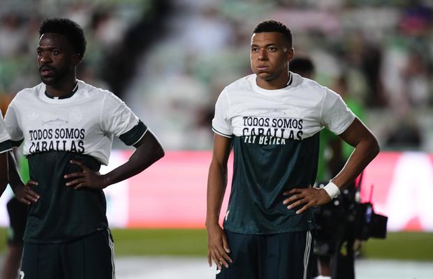 Gestul neașteptat al lui Vinicius, Mbappe și Konate! Ce au făcut cu tricourile cu mesaje de susținere pentru Ceuta