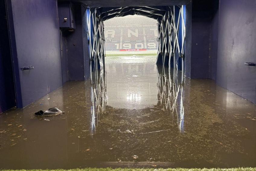 Stadionul lui Levante, inundat/ foto @X Levante