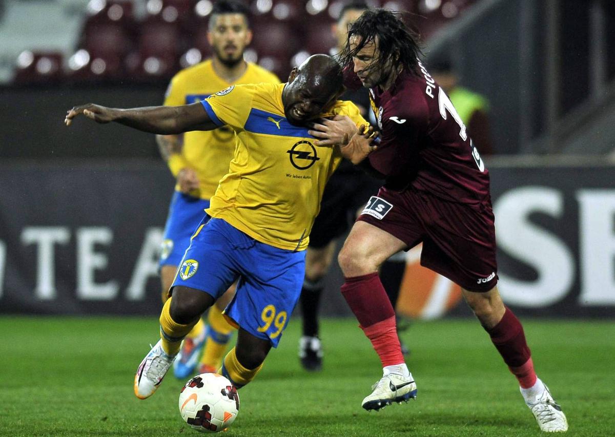 Cine-l mai recunoaște pe fostul atacant din Superliga, ajuns la 38 de ani? Apariție-surpriză în Giulești