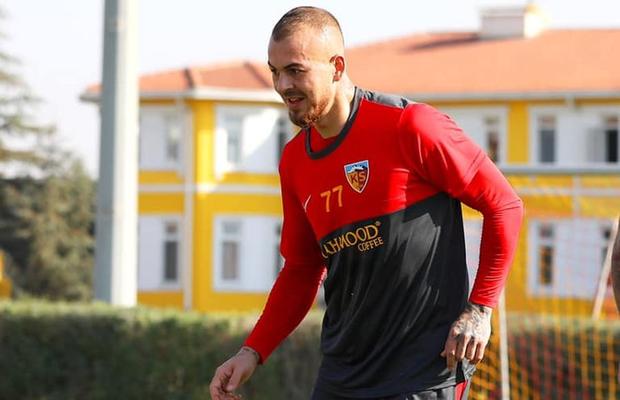 FOTO Denis Alibec, primul antrenament la noua echipă! Mâine poate debuta