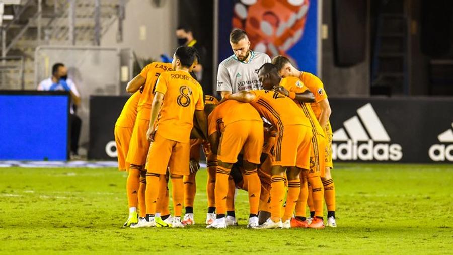 Plan colosal al lui Cortacero: Dinamo vrea să-și extindă Academia în SUA, la Houston, după modelul Bayern Munchen