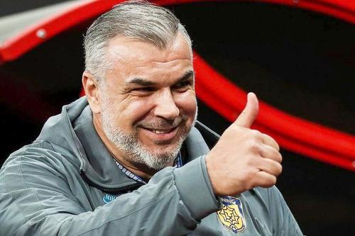 Cosmin Olăroiu