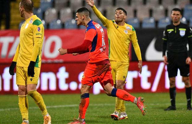 Argeșenii protestează după înfrângerea cu FCSB: „Suntem prea mici! Să existe puțin respect”