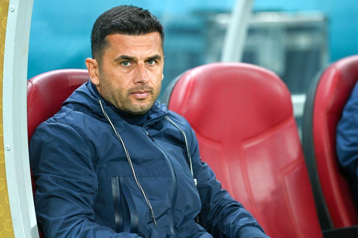 Fanii FCSB nu au uitat de umilința cu Silkeborg » Mesajul afișat în tribună pentru Dică