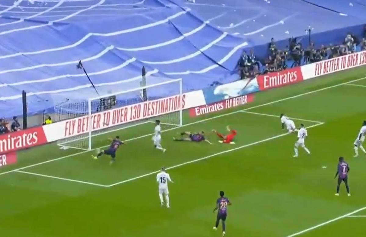 Robert Lewandowski, ratare incredibilă în Real Madrid - Barcelona