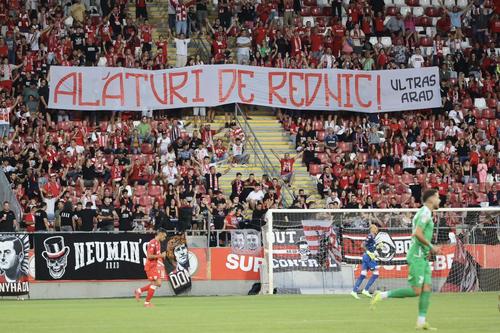 Circa 10.000 de spectatori sunt așteptați pe arena „Iuliu Bodola”, la meciul dintre UTA și Rapid.