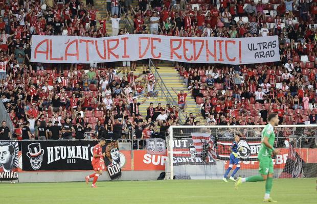 Câți fani vor fi la UTA - Rapid, primul meci jucat de echipa lui Mircea Rednic la Oradea