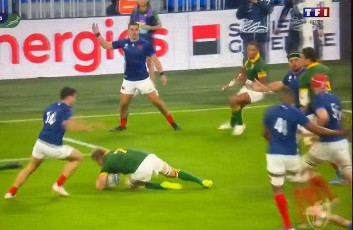 Franța acuză după eliminarea de la Cupa Mondială de rugby » Faza controversată care ar fi putut schimba tot: „Simt multă frustrare și dezamăgire”