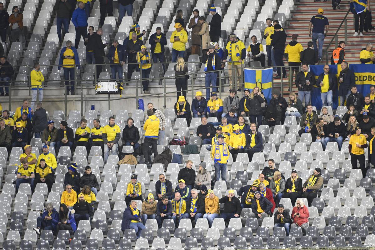 FOTO Belgia - Suedia, întrerupt după un atac terorist în Bruxelles