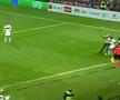 Scene incredibile în Bosnia: un fan a intrat în teren și l-a ATACAT pe Cristiano Ronaldo!