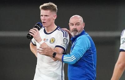 Fostul asistent al lui Mourinho este primul selecționer care a calificat Scoția la două Euro consecutive, după o pauză de un sfert de secol