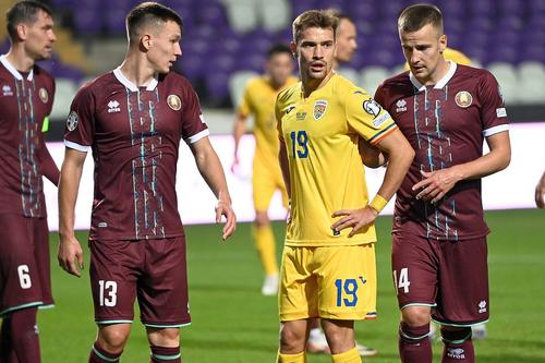 Darius Olaru, în galben // foto: Imago Images