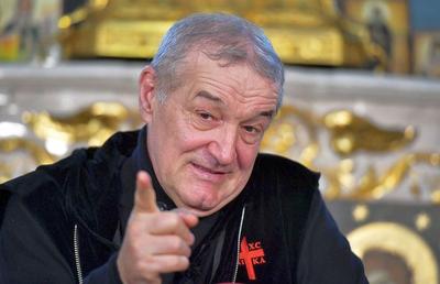 Stupefiat în studio! A rămas mut după discuția dintre Becali și Emil Grădinescu
