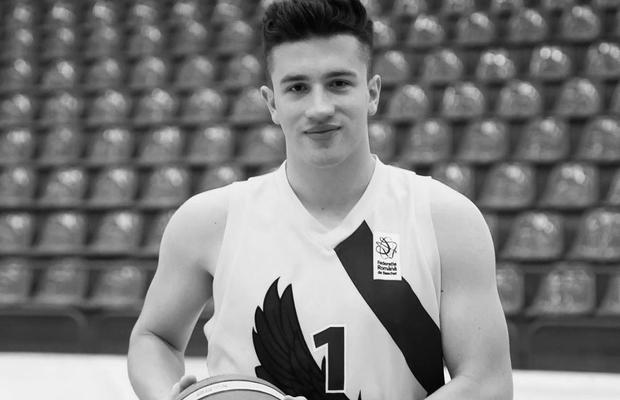 Doliu cutremurător în sportul românesc » Un fost baschetbalist de 24 de ani a încetat din viață! A participat și la „Chefi la cuțite”