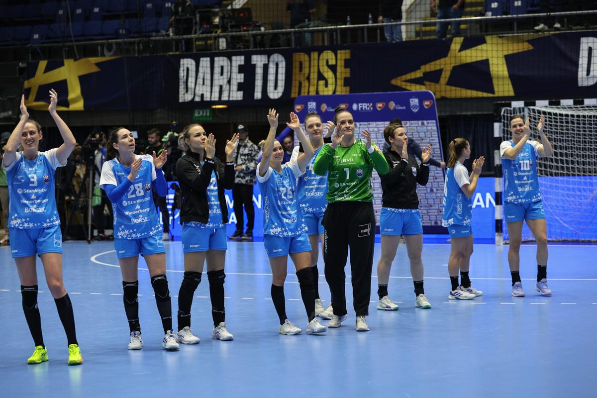csm - rapid, 16 octombrie