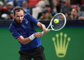 Daniil Medvedev, din nou în semifinalele Masters-ului 1000 de la Shanghai și mai aproape de ATP Finals