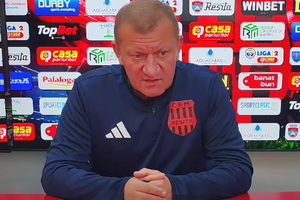 Deși este pe podium în Liga 2, Dorinel Munteanu își face griji: „Trebuie să fim mai atenți!”