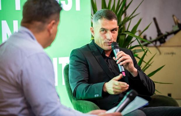 Fără meci arbitrat de peste o lună, Istvan Kovacs și-a făcut apariția: „Asta le transmit”
