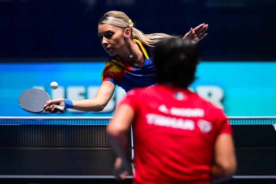 O jucătoare de 63 de ani este în optimile de finală ale Campionatelor Europene de la Ljubljana, unde au avansat și trei românce
