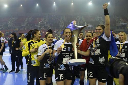 CSM București a cucerit Liga Campionilor în 2016 / FOTO: Arhivă GSP
