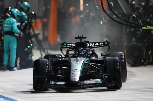 Mercedes înclina spre utilizarea noii specificații pe ambele monoposturi în MP din Austin
Mercedes înclina spre utilizarea noii specificații pe ambele monoposturi în MP din Austin // FOTO: Guliver/GettyImages