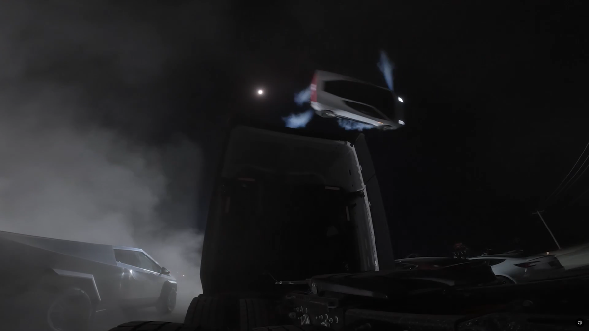 Tesla a prezentat prima mașină zburătoare din lume