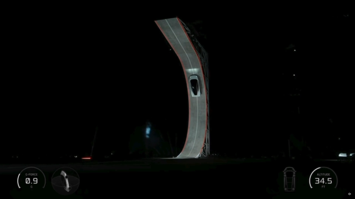 Tesla a prezentat prima mașină zburătoare din lume