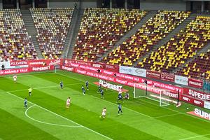 Dinamo - FC Botoșani, în etapa #12 din Superliga » Start de partidă: ocazie în minutul 1