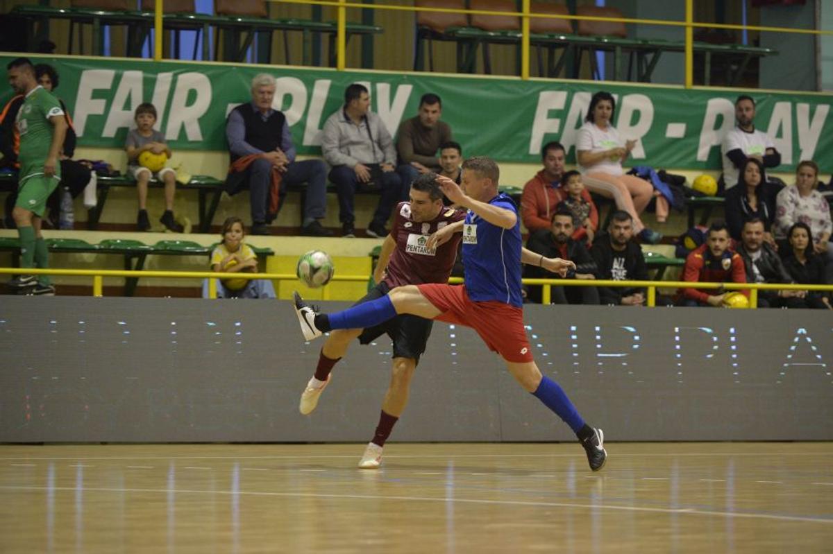 România - Suedia 0-2 // GALERIE FOTO Eveniment în memoria lui Didi Prodan » Raț, Niculae sau Cristi Pulhac dau de pământ cu România și Cosmin Contra: „Nu mai avem valoare! Selecția trebuie făcută imparțial!”