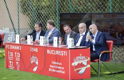 Cazul straniu al negocierilor dintre Cortacero şi Negoiță la Dinamo: de ce a preluat spaniolul o companie care produce „rachete spațiale, mături și vinde cămile”