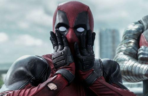 Ryan Reynolds și Rob McElhenney au cumpărat clubul de fotbal AFC Wrexham, după ce fanii galezi au votat pentru preluarea echipei de către cele două staruri de la Hollywood.