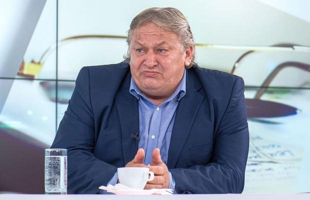 Dănuț Lupu, atac virulent la Prunea după conflictul cu Ilie Dumitrescu: „Lasă-i pe ăia titulari să vorbească. Pe tine te-a mandatat cineva să vorbești în numele Generației de Aur?”