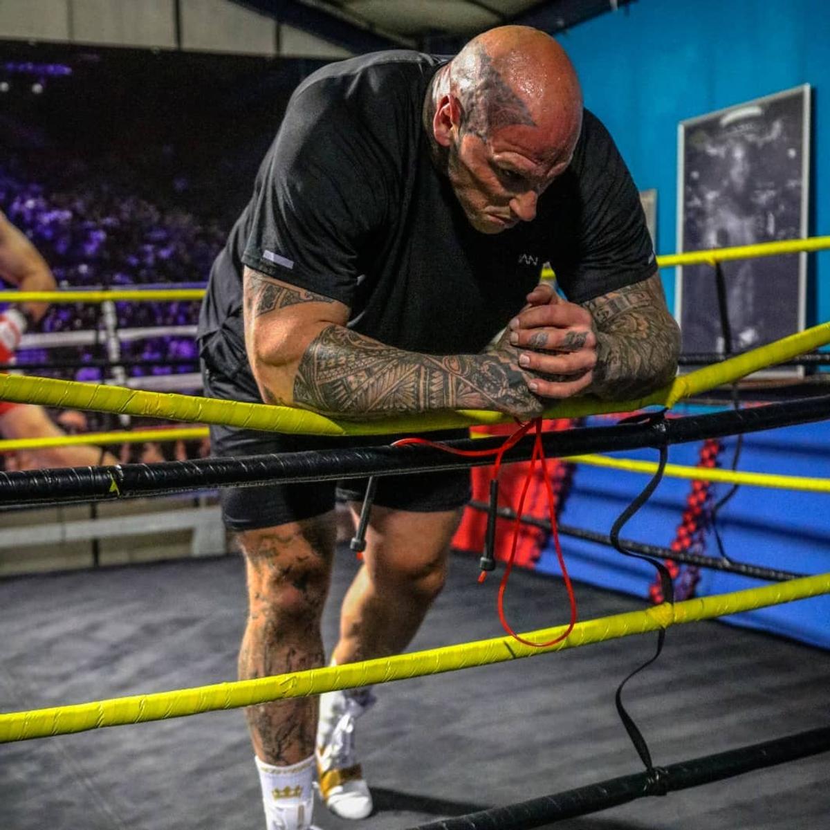 Lupta luptelor! „Cel mai înfricoșător om din lume” se va bate cu „Iranianul Hulk”