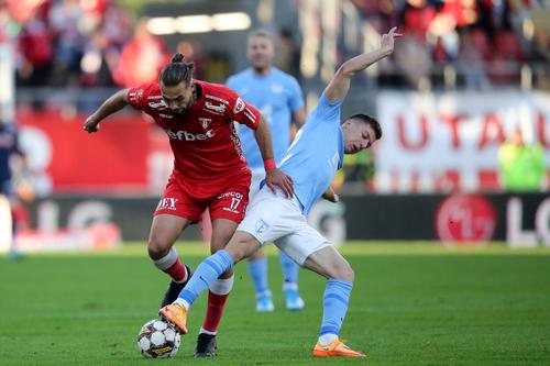 Suporter Club Arad va retrage clubului din Liga 1 dreptul de a comercializa produse cu marca UTA / foto: facebook.com