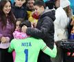 Florin Niță și familia după România - Kosovo FOTO: Ionuț Iordache (GSP)